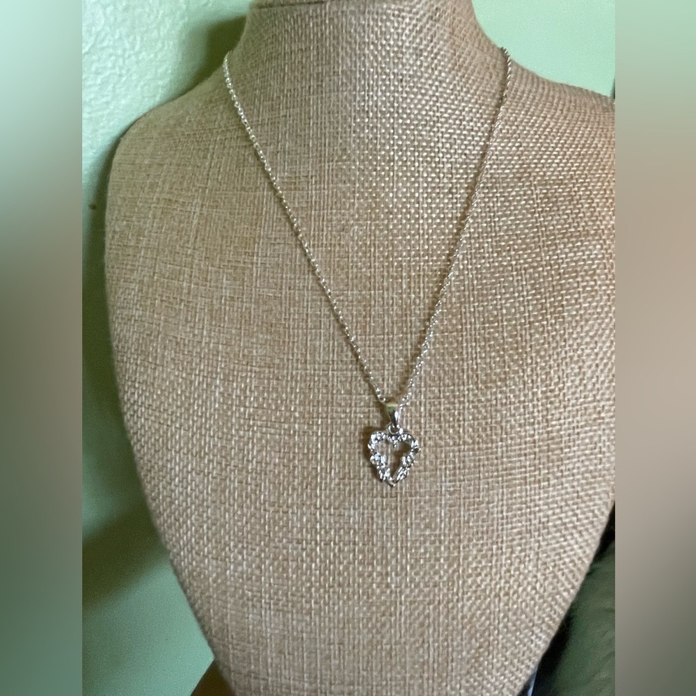 Elegant Silver Heart Pendant Necklace